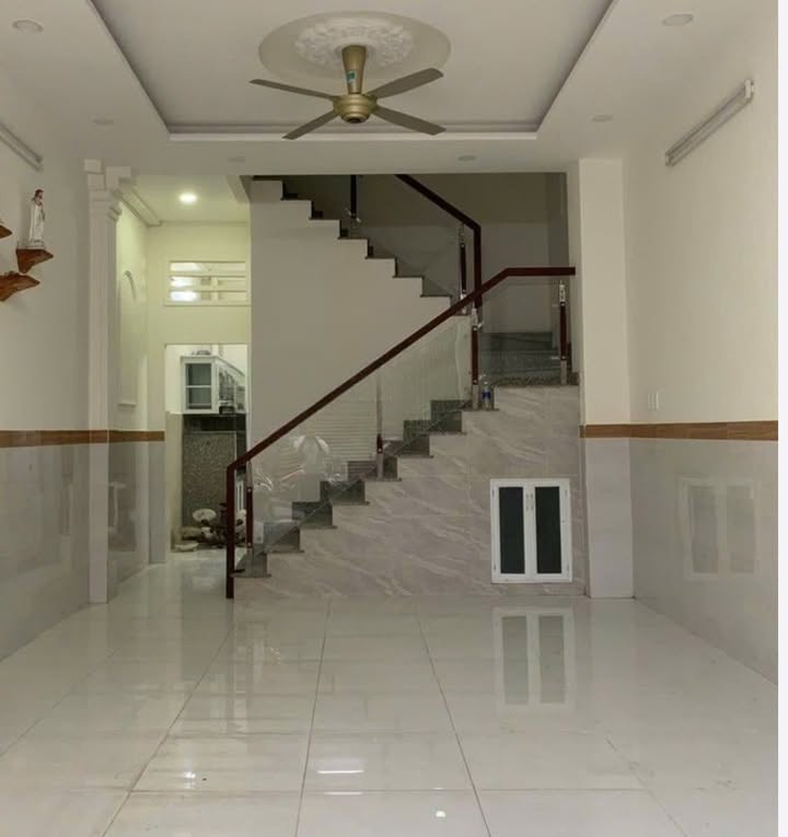 Nhà cho thuê Quận Tân Bình 67m² giá 20 triệu - Sẵn máy lạnh, nhận ngay!