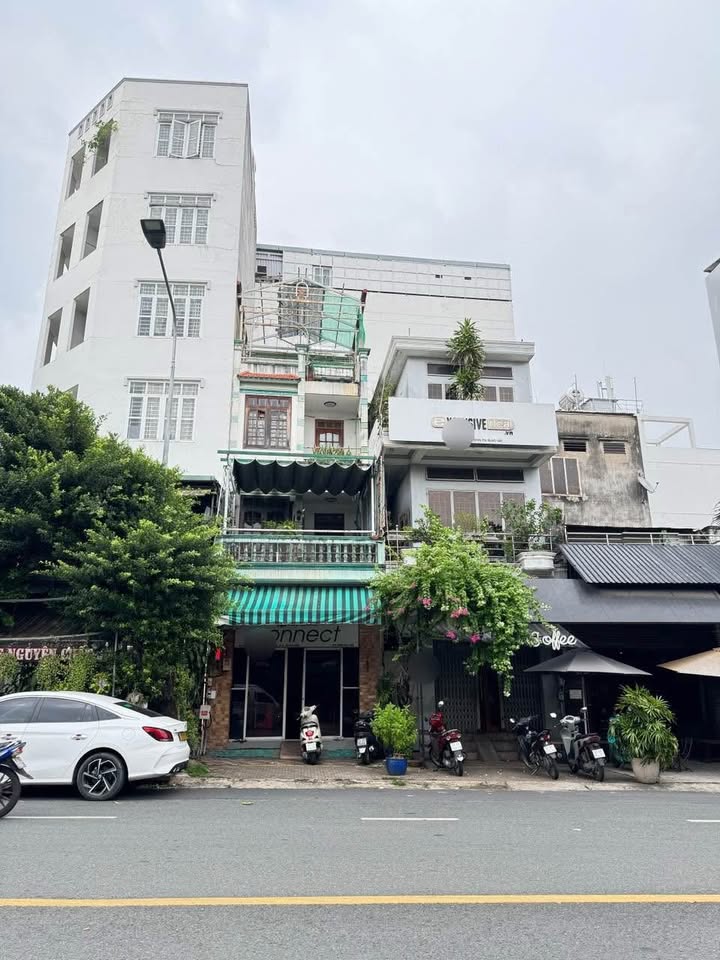 Nhà mặt tiền kinh doanh đường Nguyễn Văn Lượng, 46m² giá 13 tỷ - Đầu tư sinh lời ngay!