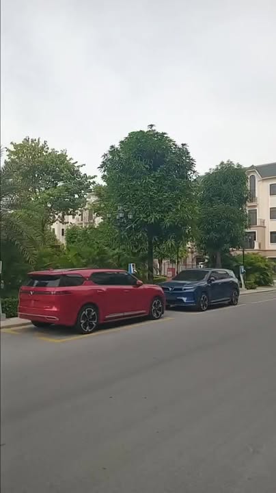 Shophouse Đại Lộ Bốn Mùa, Văn Giang, 150m² giá 34.75 tỷ - Đầu tư sinh lời bền vững!