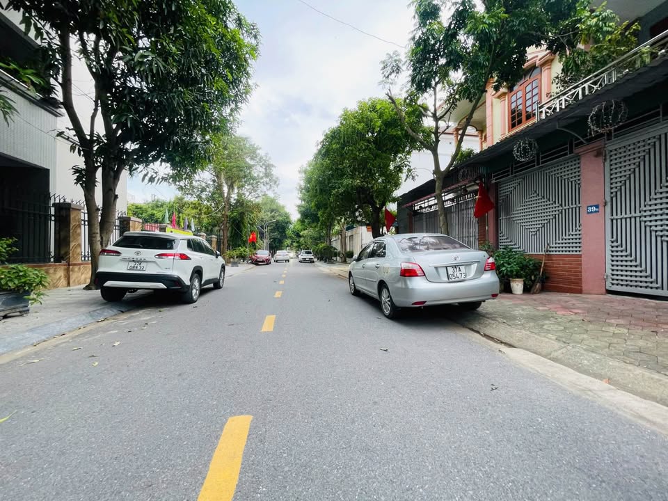 Đất mặt tiền 7m tại phường Hưng Phúc, Vinh 124.8m² - Kinh doanh thuận lợi, tặng nhà 2 tầng!