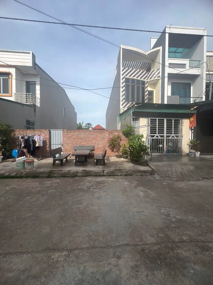 Đất nền chính chủ Phường Thanh Miếu, Việt Trì 100m² giá 1.5 tỷ - Kinh doanh thuận lợi!