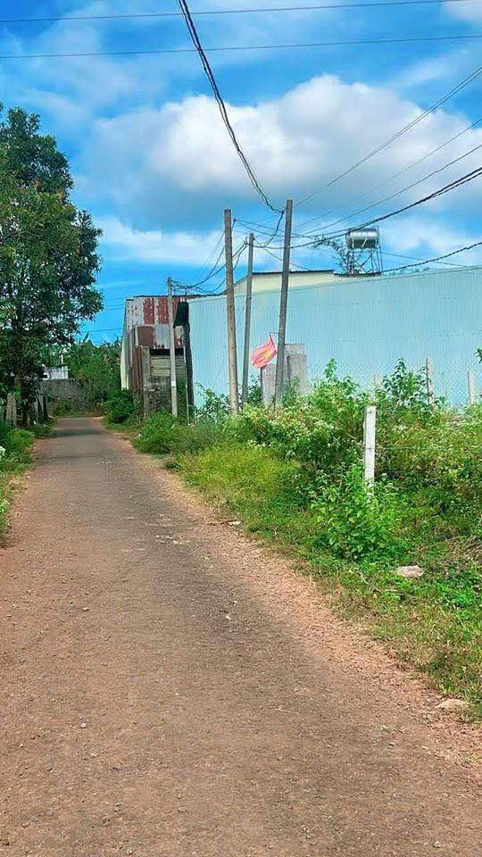 Đất thổ cư hẻm ô tô Mạc Đăng Dung, Pleiku 126m² giá 1 tỷ - Đầu tư sinh lời ngay!