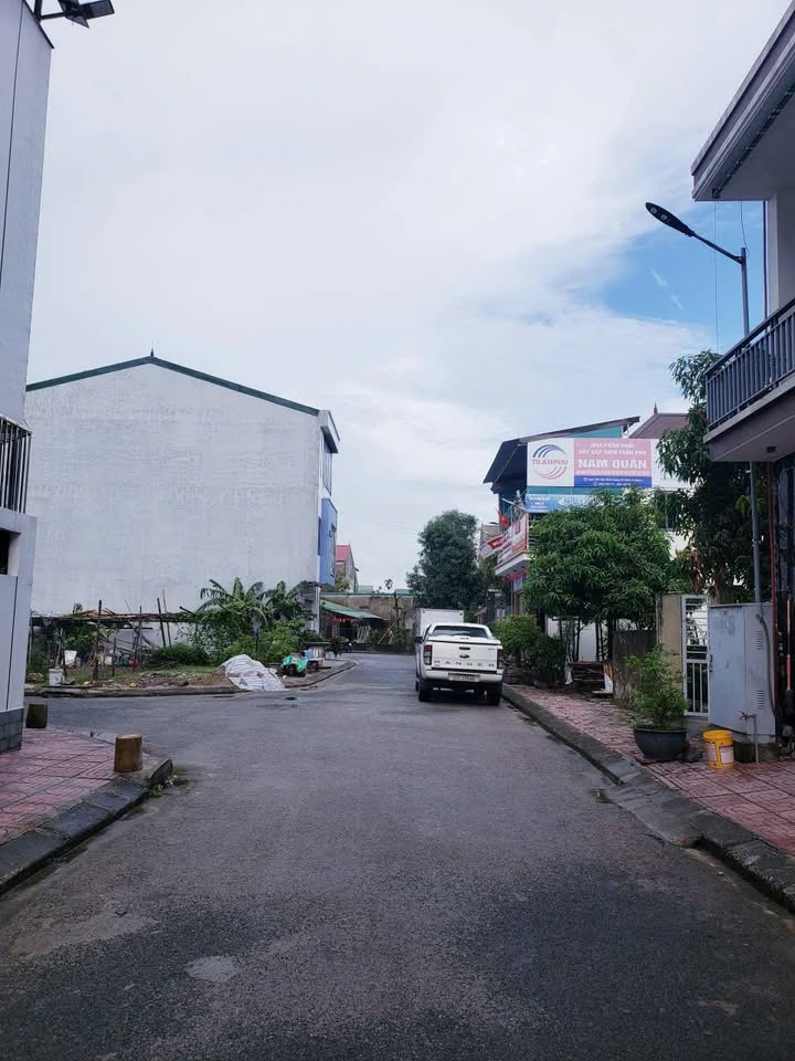 Lô đất đấu giá tại khối Đại Nghĩa, Đông Vĩnh 143m² giá chỉ 6 tỷ - Cơ hội đầu tư tuyệt vời!