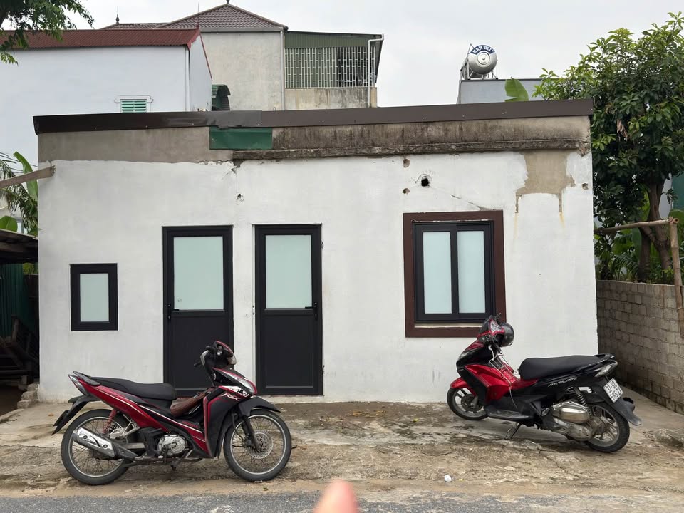 Nhà C4 Hưng Lộc 104m² giá 2.9 tỷ - Sẵn sàng vào ở ngay!