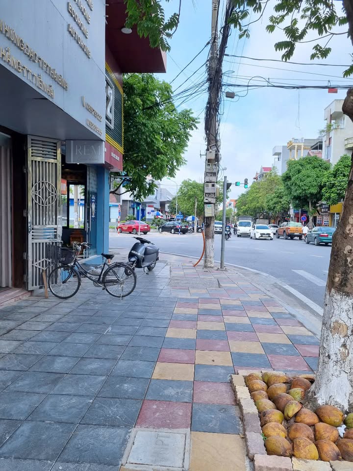 Cho thuê nhà mặt phố Trần Hưng Đạo, TP Thái Bình 80m² - Vị trí đắc địa, kinh doanh thuận lợi!