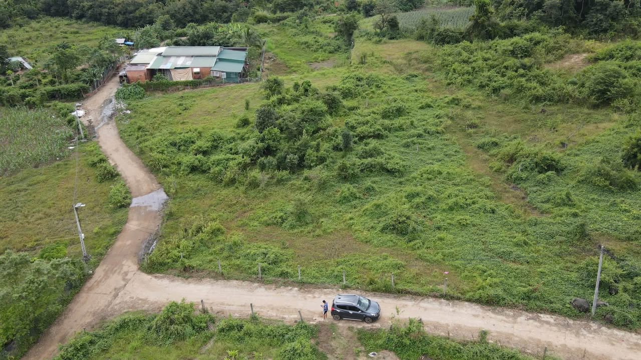 Đất thổ cư 540m² phường Cư Êbur giá 850 triệu - 2 mặt tiền đường bê tông