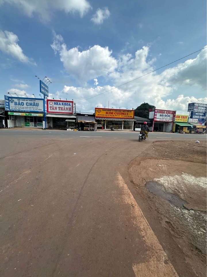 Nhà riêng đường K23, xã Tân Thành, Đồng Xoài 100m² giá 1.3 tỷ - Nhà mới xây, tiện ích đầy đủ!