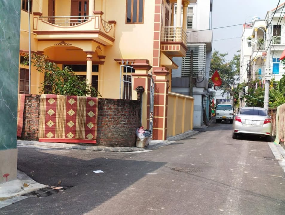 Đất nền Xuân Nộn 45.2m² giá 2 tỷ - Ô tô vào tận nơi, phong thủy tốt!