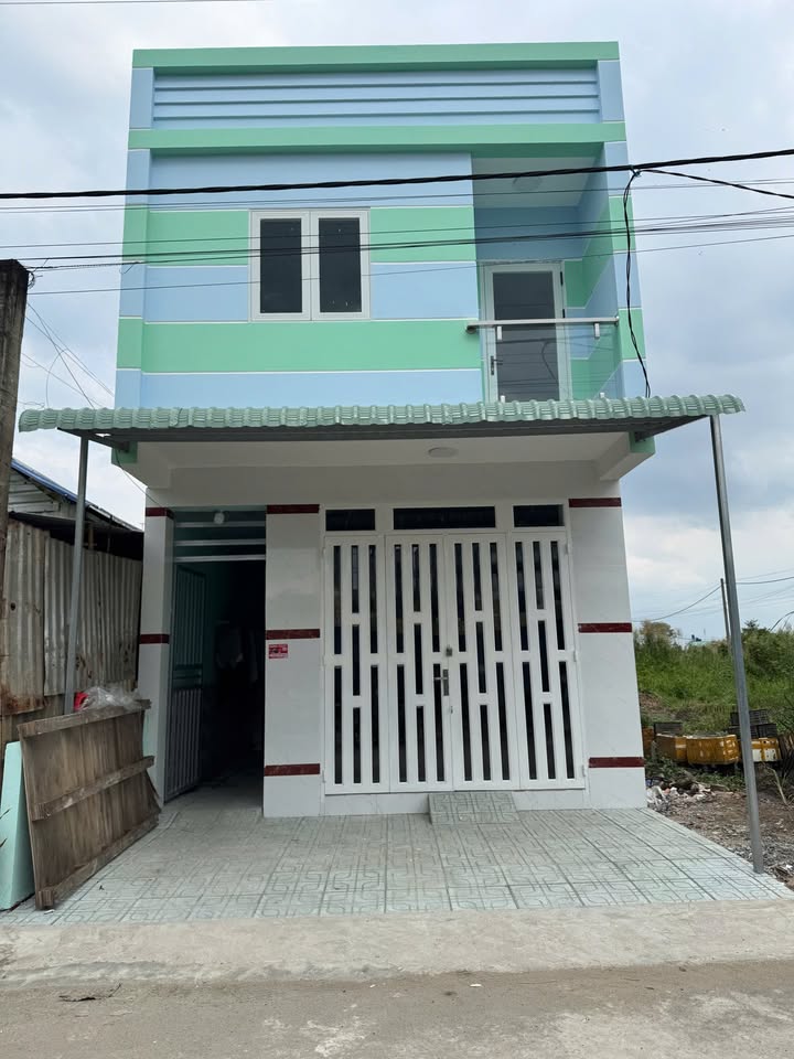 Dãy trọ 125m² Tân Đức, Đức Hoà, giá 2.55 tỷ - Đầu tư sinh lời ngay!