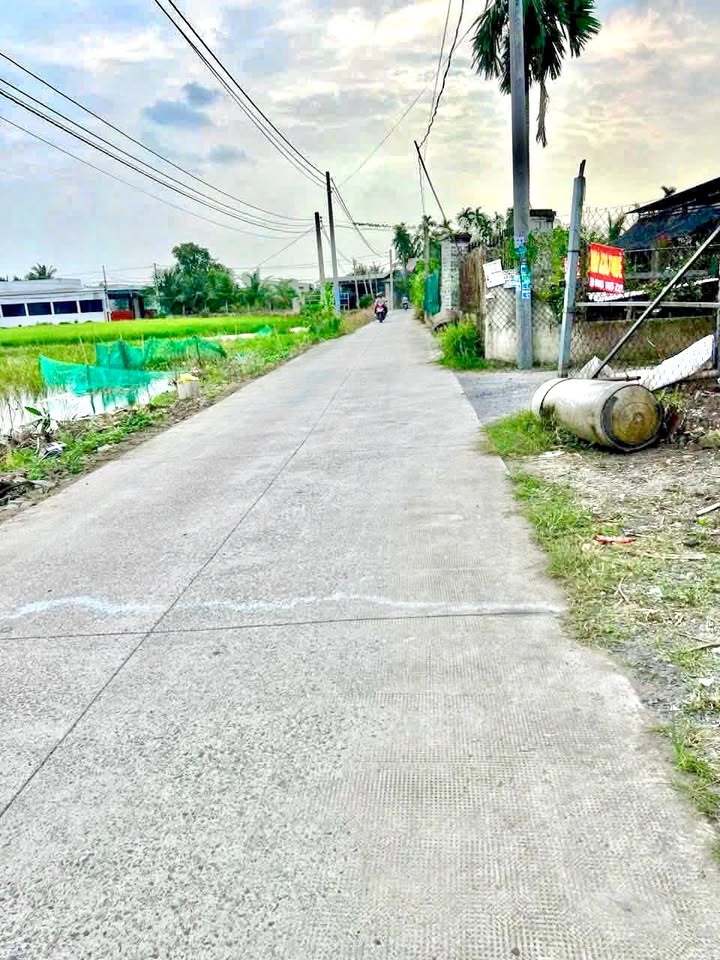 Đất nền 5x24.3m tại Đức Hòa Đông, Long An - Giá chỉ 1.2 tỷ, hỗ trợ vay 3 bên!