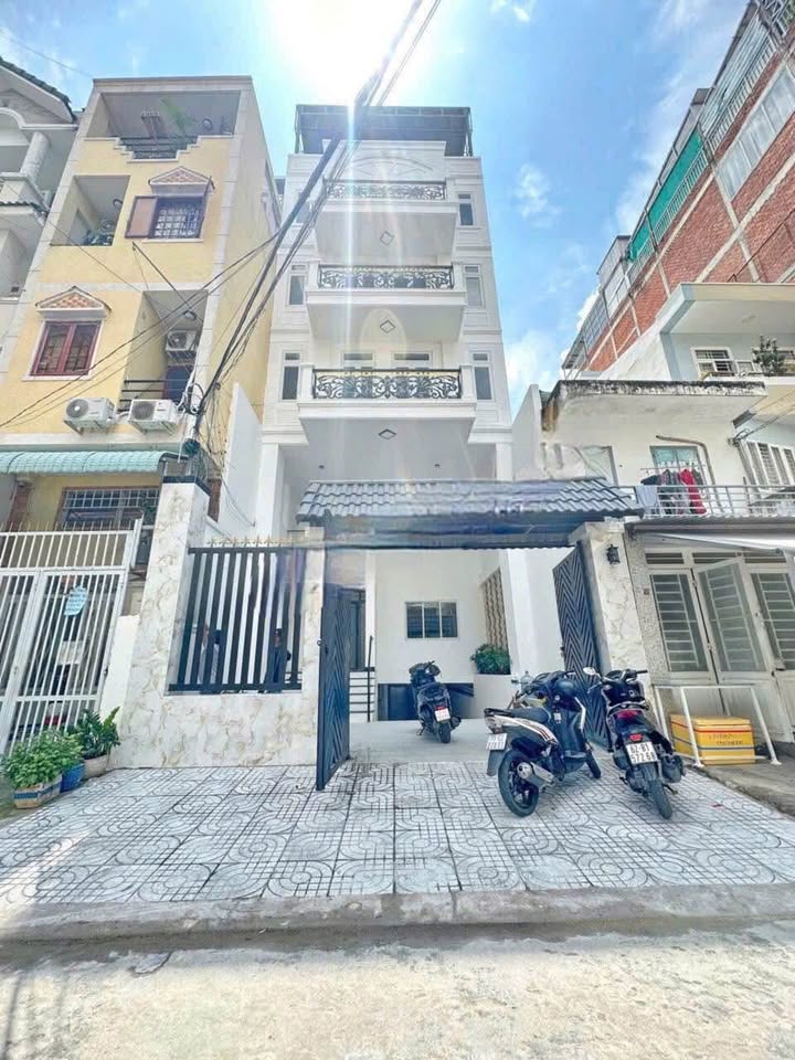 Tòa nhà CHDV mặt tiền đường Số Tân Quy, Quận 7, diện tích 118m², giá chỉ 29.5 tỷ!