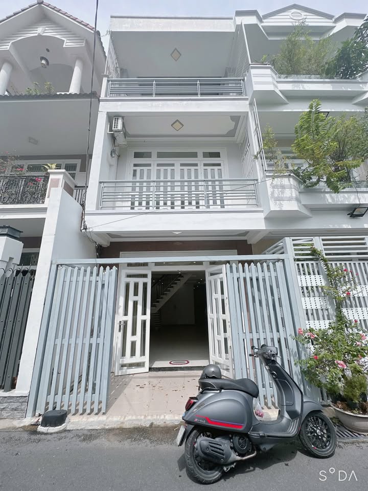 Nhà cho thuê 2 tầng tại Ninh Kiều, Cần Thơ - 72m² chỉ 8 triệu/tháng - Hướng Đông mát mẻ!