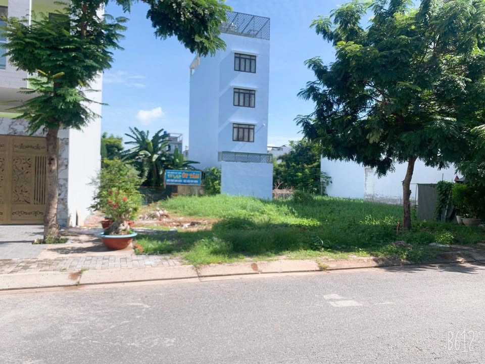 Đất nền Đinh Đức Thiện, Bình Chánh 80m² giá 990 triệu - Sổ đỏ chính chủ, xây dựng tự do!