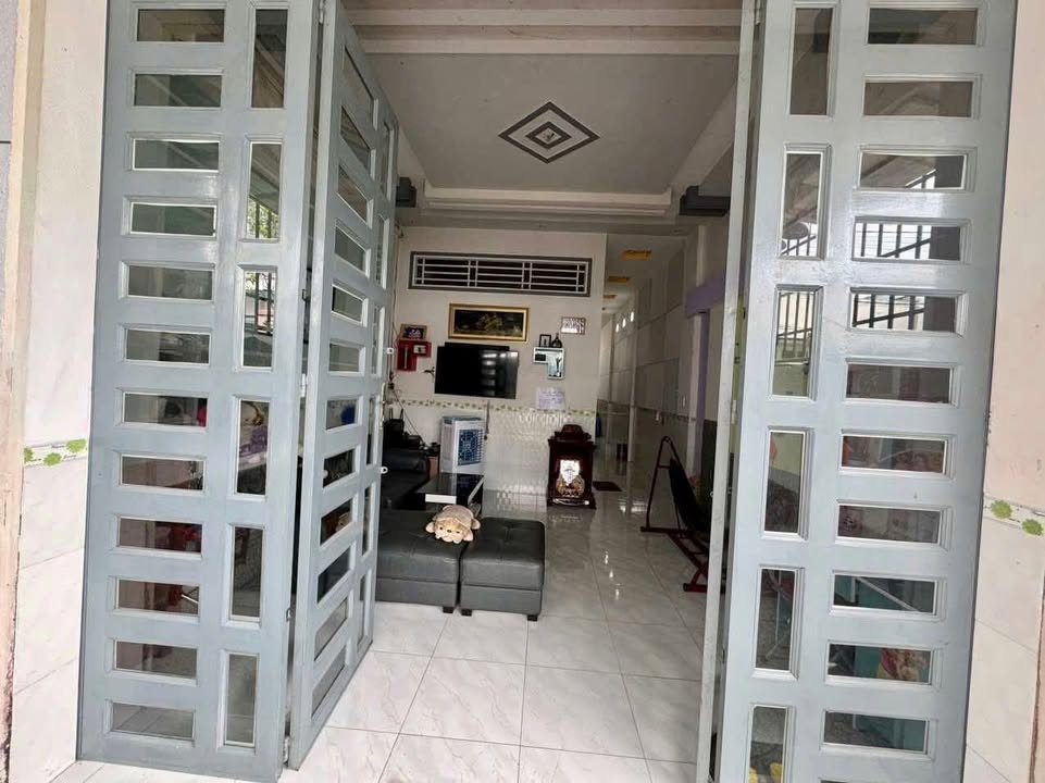 Nhà C4 Hẻm 383 Trần Nam Phú, Tân An, Cần Thơ 90m² giá 3.3 tỷ - Nhà cho thuê 5.5 triệu/tháng!