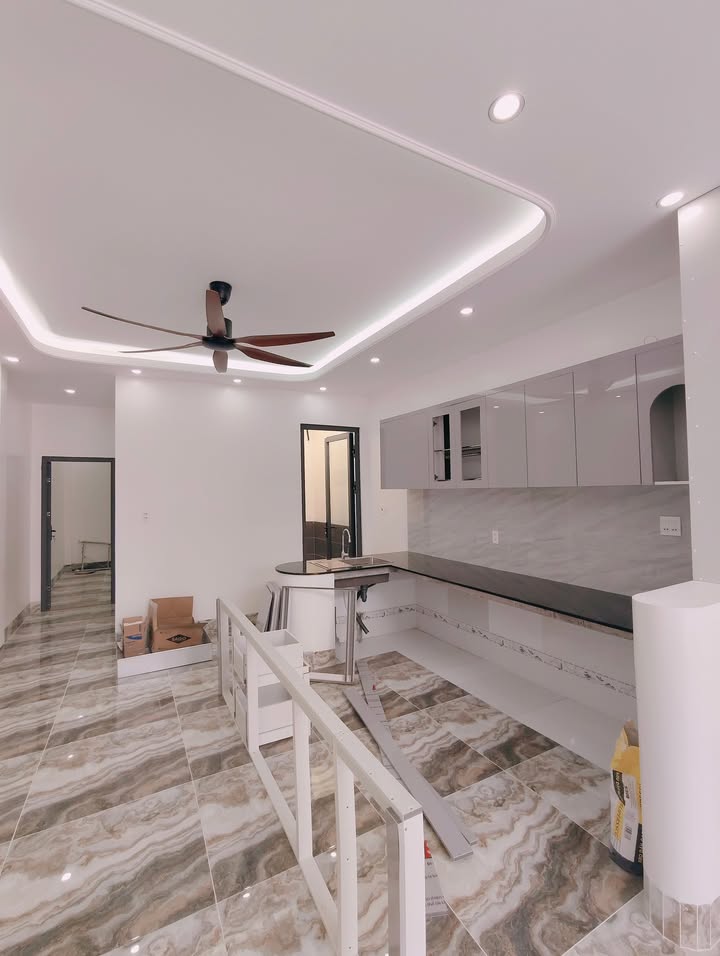 Nhà đẹp KDC Tân Xuyên, Cà Mau 90m² giá 1.X tỷ - Thiết kế sang trọng, sẵn sàng vào ở!