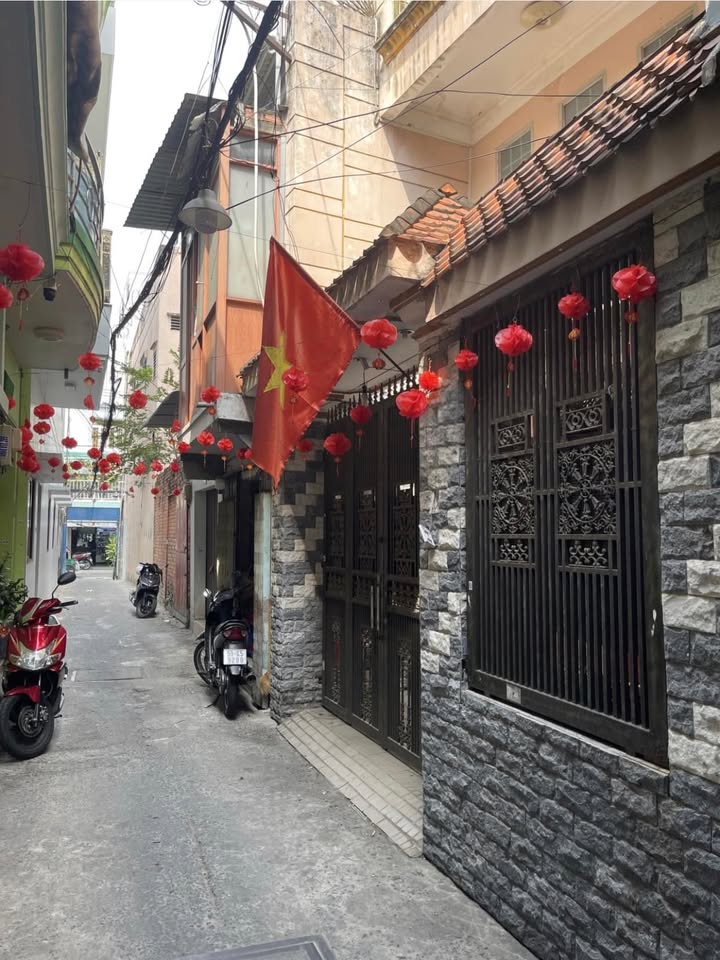 Nhà cấp 4 Phường 10 Tân Bình 90m² giá 6.9 tỷ - Chính chủ bán gấp!