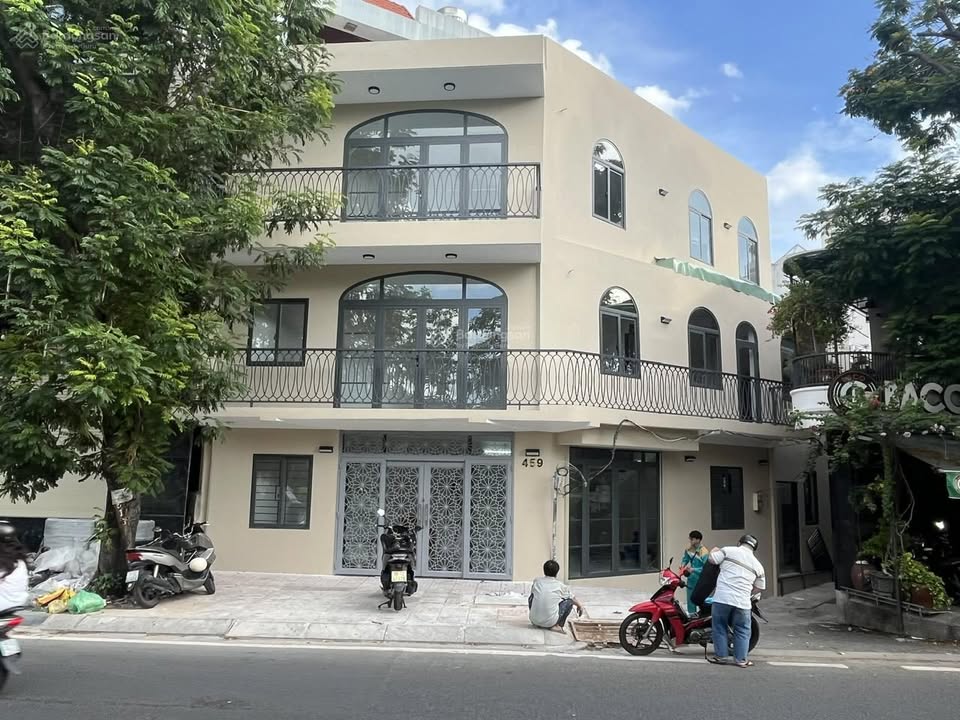 Cho thuê nhà mặt tiền đường Hoàng Sa, Quận 3 - Diện tích 54.6m², giá 50 triệu/tháng - Mặt tiền kinh doanh đắc địa!