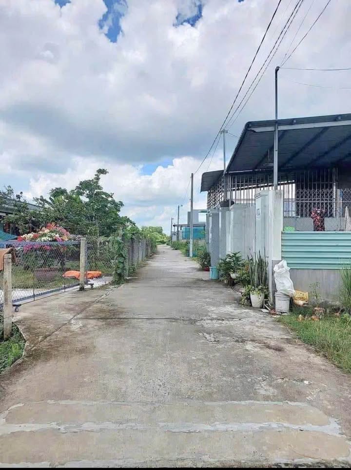 Đất thổ cư hẻm 35 Châu Văn Bảy, Tân An, 139m² giá 1.2 tỷ - Nền cao ráo, ô tô tới nơi!