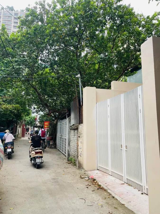 Nhà mặt ngõ đường Bưởi Ba Đình 125m² giá 30 tỷ - Kinh doanh đắc địa!