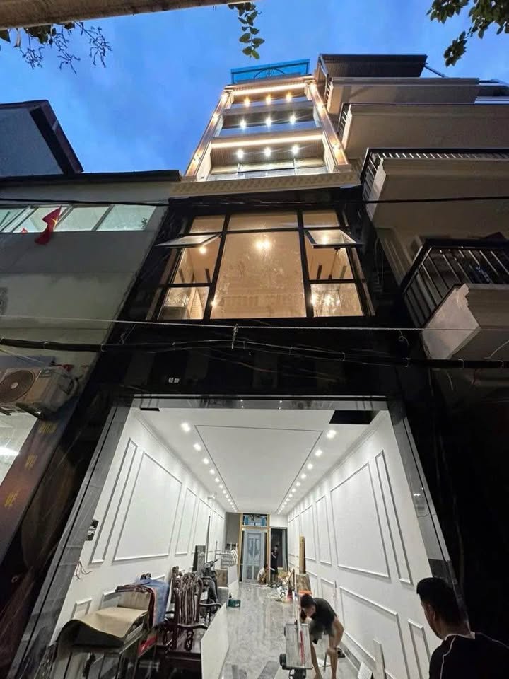 Nhà phố Xuân La Tây Hồ 77m² giá 28 tỷ - Thiết kế hiện đại, thang máy