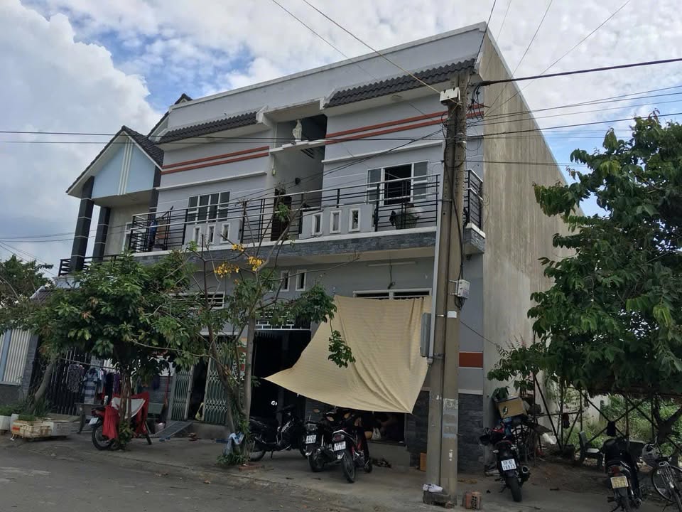 Nhà trọ KDC An Thạnh, Thuận An 300m² giá 10 tỷ - Thu nhập khủng 40 triệu/tháng!