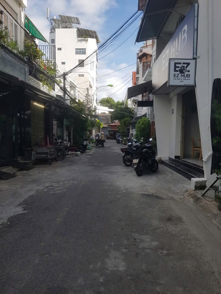 Bán đất tặng nhà hẻm Đường Định cư Nha Trang 72.8m² giá 3.5 tỷ - Cơ hội hiếm có!