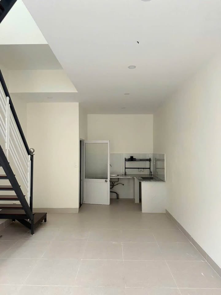 Nhà hẻm Nhị Hà Nha Trang 33m² giá 2.7 tỷ - Cơ hội đầu tư tuyệt vời!