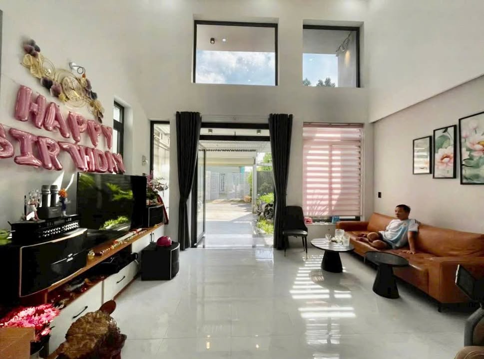 Nhà Hẻm Nguyễn Văn Cừ, Bảo Lộc 168m² giá 3.7 tỷ - Tặng full nội thất!