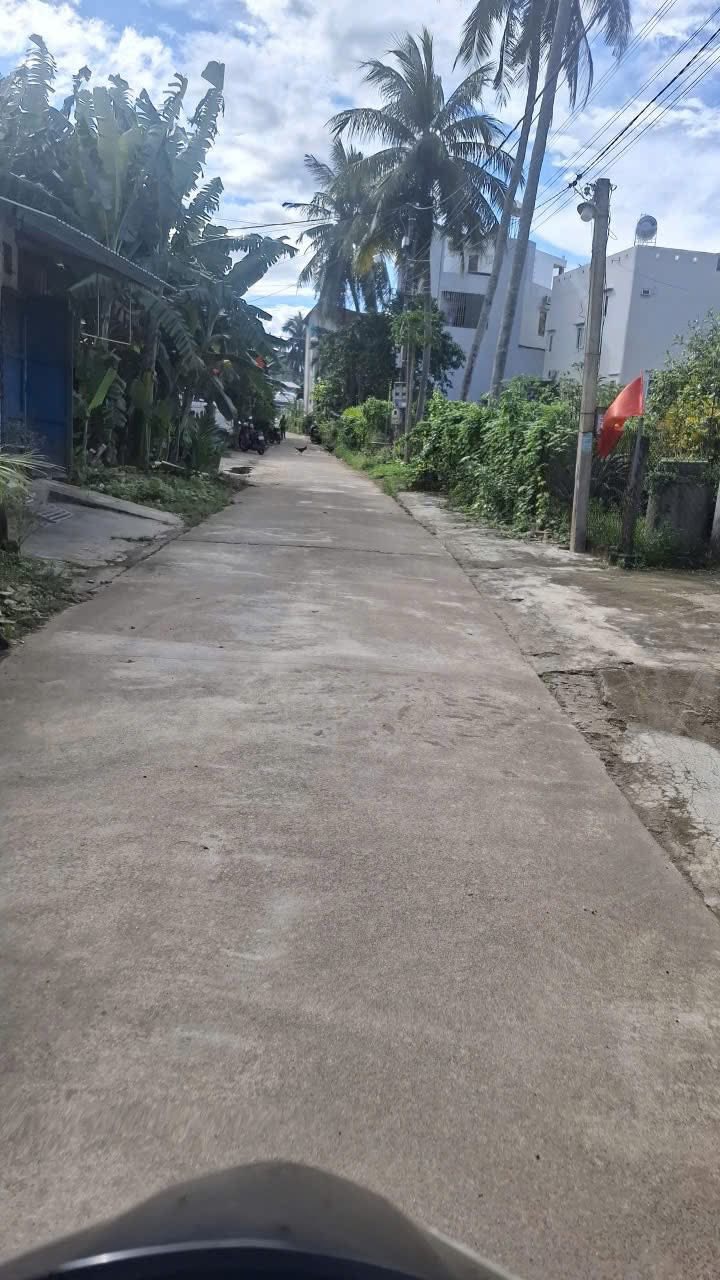 Đất nền Bồng Sơn, Hoài Nhơn 105m² giá 1 tỷ - Đầu tư sinh lời ngay!