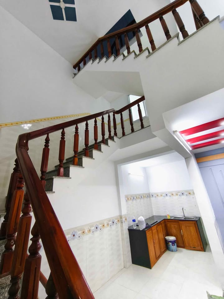 Nhà đẹp hẻm Bạch Đằng, Quy Nhơn 45m² giá 2.5 tỷ - Không gian sống lý tưởng!