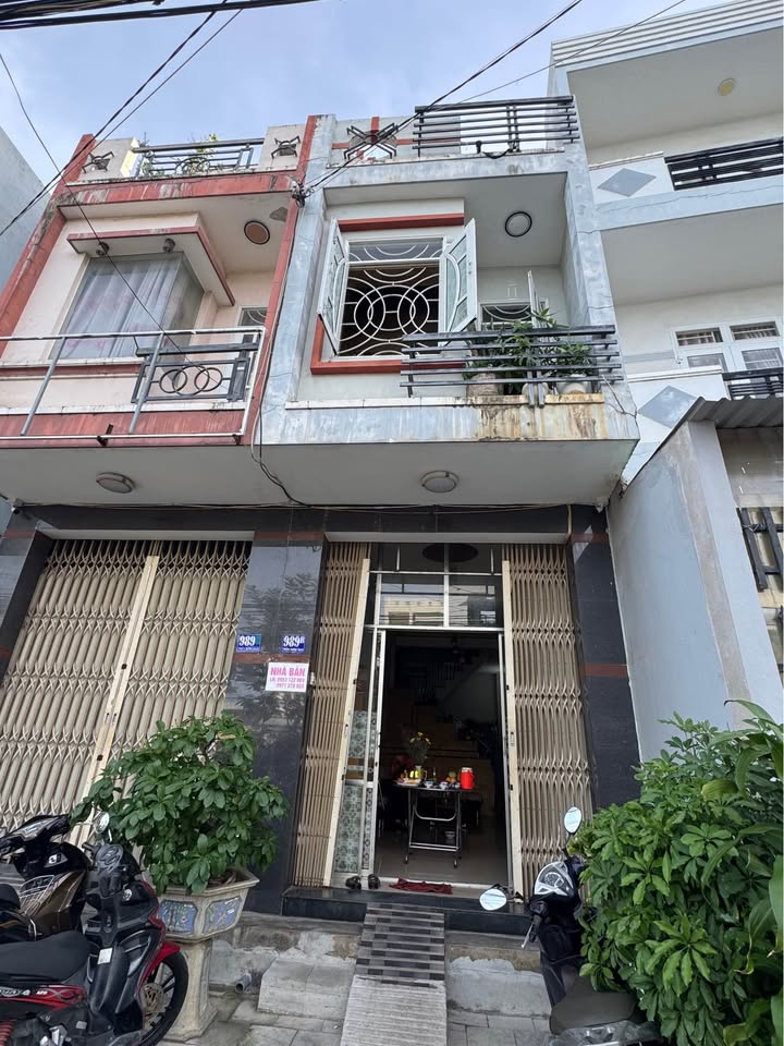 Nhà mặt tiền Trần Hưng Đạo Quy Nhơn 44m² - Chính chủ, giá chỉ 3.4 tỷ!