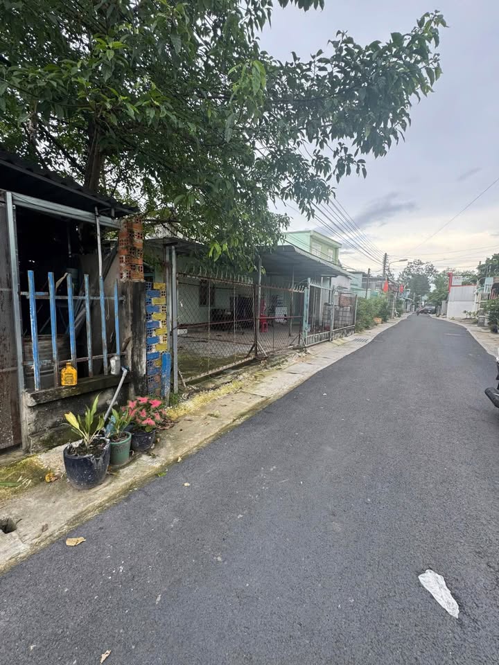 Nhà cấp 4 mặt tiền DX024 Phú Mỹ 79m² giá 2.1 tỷ - Cơ hội đầu tư tuyệt vời!