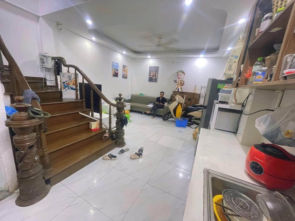 Nhà đẹp Tân Ấp, Ba Đình 24m² giá 7.35 tỷ - Sẵn sàng vào ở ngay!