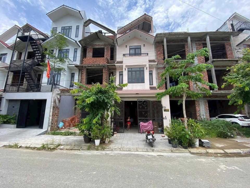 Đất nền liền kề khu A Phú Mỹ Thượng 109.4m² giá 2.7 tỷ - Vị trí đắc địa tại Thừa Thiên Huế!