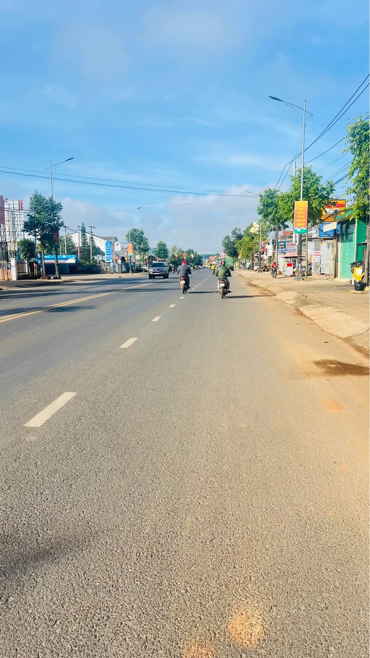 Nhà mặt đường Quấc Lộ 20, xã Hiệp Thạnh, 171m² giá 5.6 tỷ - Kinh doanh sầm uất!