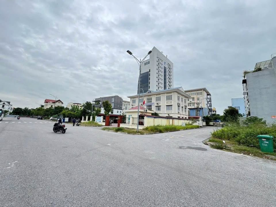 Lô đất Khu TĐC Phúc Lộc Hải Phòng 84m² giá 6.888 tỷ - Đường rộng, tiện ích đầy đủ!