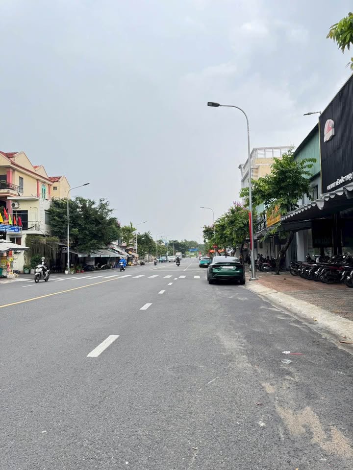 Nhà phố mặt tiền kinh doanh Đường Nguyễn Văn Lượng 46.2m² giá 13 tỷ - Đầu tư sinh lời ngay!