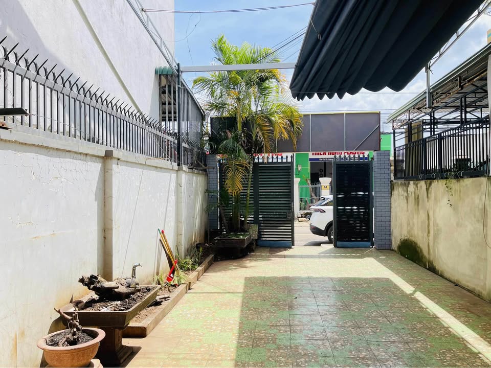 Cho thuê nhà mặt tiền Hoàng Hoa Thám Buôn Ma Thuột giá 7 triệu - Địa điểm kinh doanh lý tưởng!