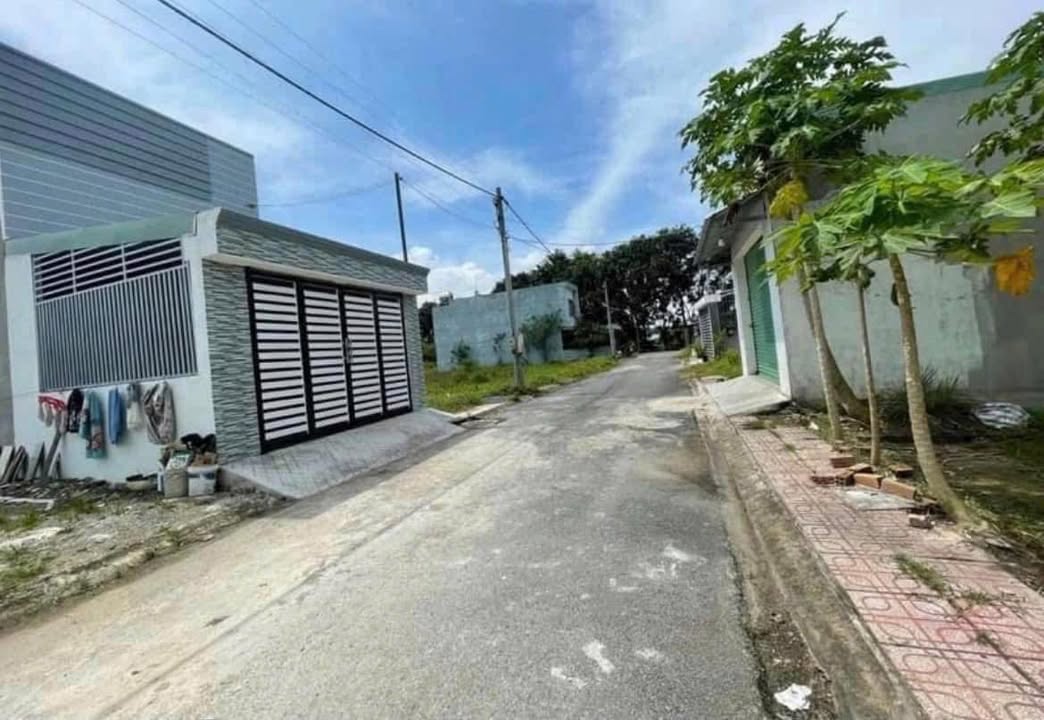 Đất thổ cư Hố Nai, 100m² giá chỉ 1.15 tỷ - Đường nhựa 6m, khu dân cư sầm uất!