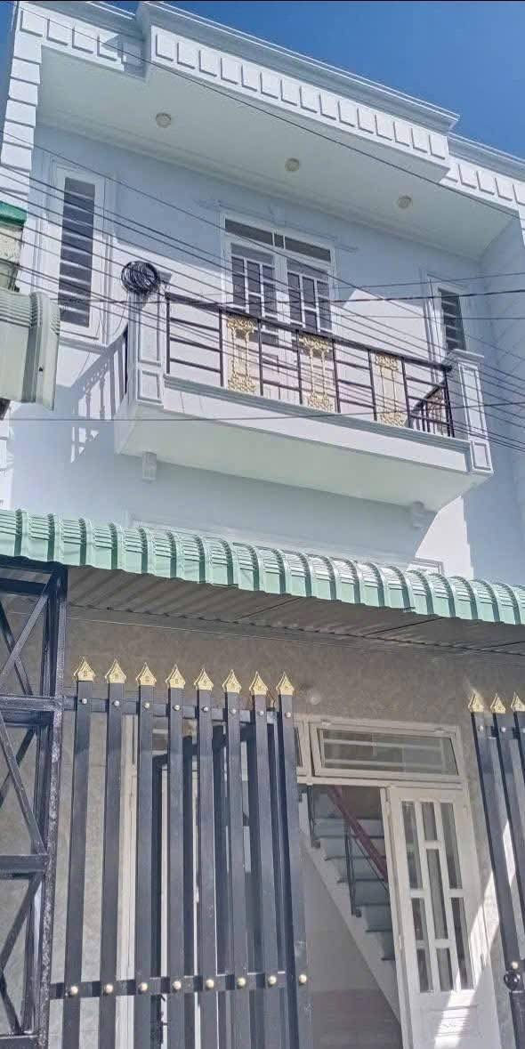 Nhà lầu Bình Nhâm 50m² giá 2.9 tỷ - Vị trí gần đường lớn, xe hơi vào tận nơi!