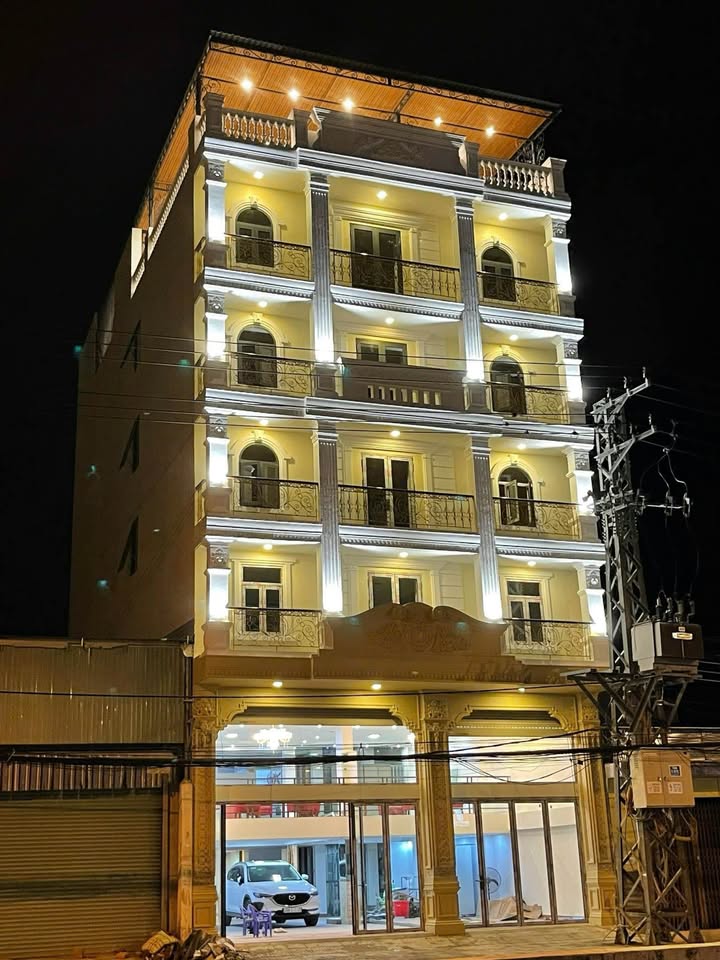 Cho thuê tòa 5 tầng mặt tiền Nguyễn Tất Thành 190m² - Phù hợp mọi loại hình kinh doanh!