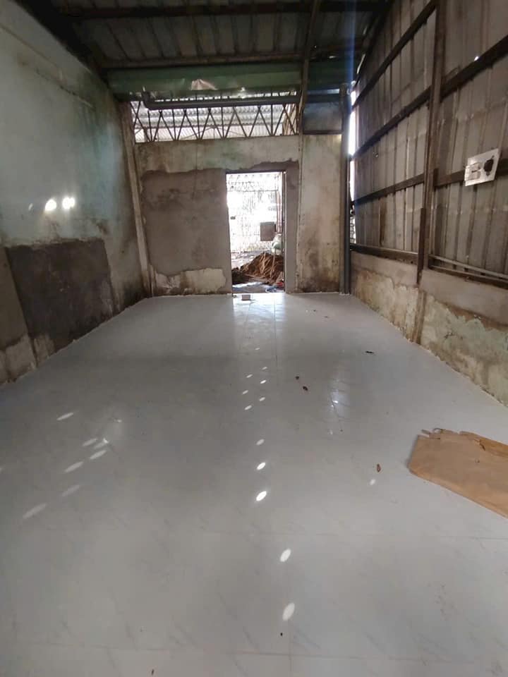 Kho xưởng cho thuê 270m² tại Hiệp Bình Phước, Thủ Đức - Mới 100%, giá chỉ 20 triệu/tháng!