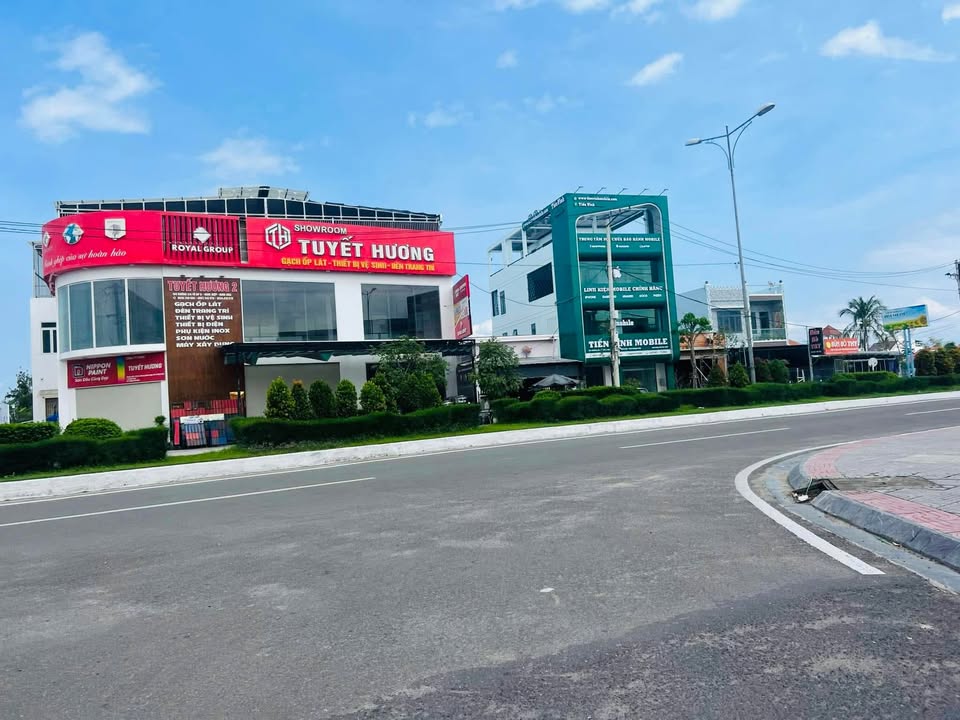 Đất Ninh Hiệp Ninh Hòa 121m² giá 1.8 tỷ - Sổ hồng có sẵn, đầu tư sinh lời!