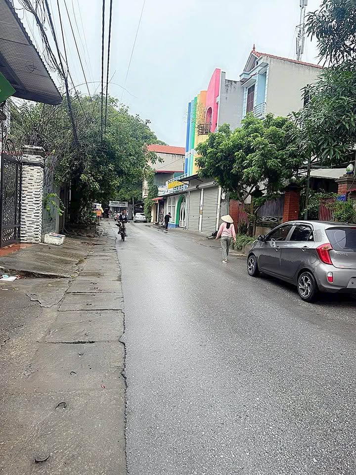 Đất nền mặt đường Hoàng Quốc Việt, Tiền Châu, Phúc Yên 194m² - Giá chỉ 3.88 tỷ!