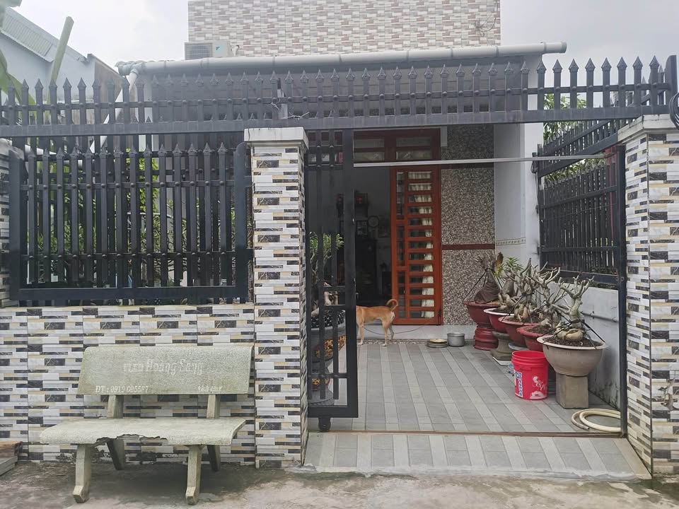 Nhà cấp 4 Trảng Bom 125m² giá 1,3 tỷ - Sân ô tô rộng rãi!