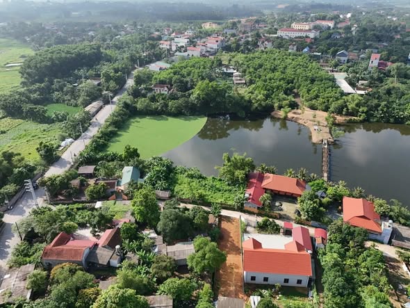 Đất nền nghỉ dưỡng Cẩm Lĩnh Ba Vì 310m² giá 1 tỷ - View hồ tuyệt đẹp!