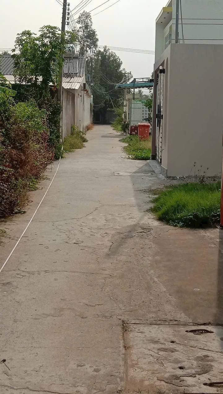 Đất nền chính chủ tại đường Đồng Khởi Nối Dài, 858m² giá 1.7 tỷ - Cơ hội đầu tư hấp dẫn!