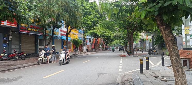 Mặt phố Dương Khuê, Nam Từ Liêm 77m² giá 19 tỷ - Kinh doanh đỉnh cao!