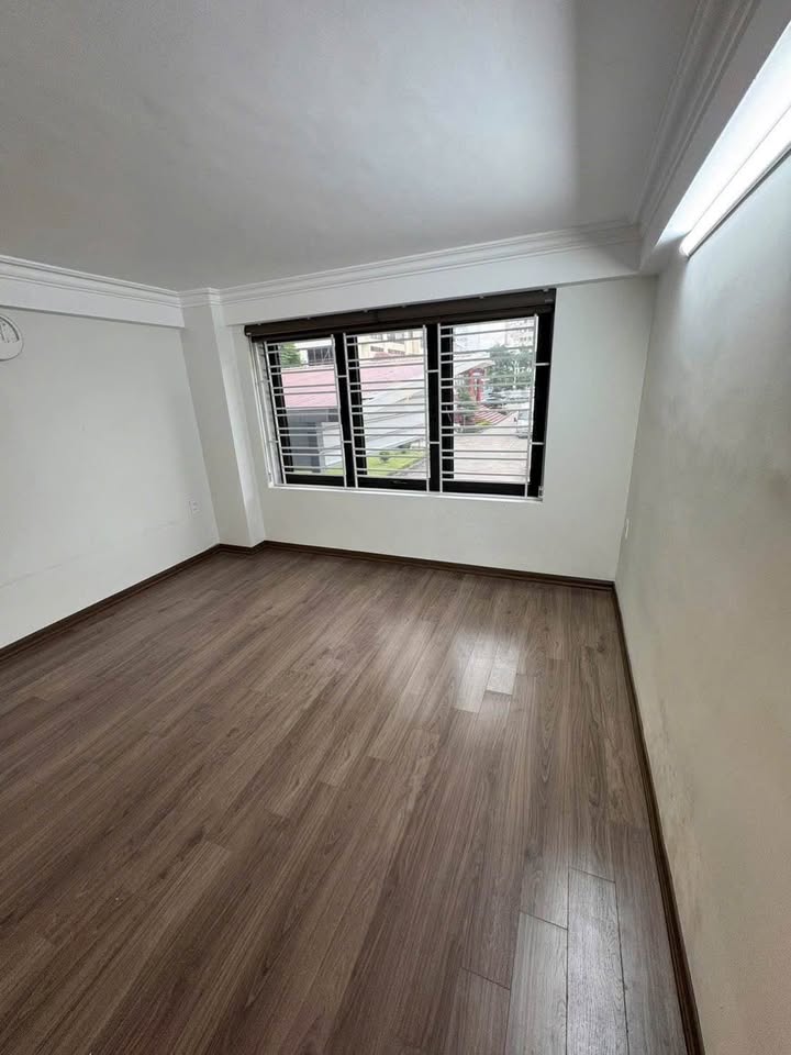 Nhà nguyên căn cho thuê tại Chung cư Hoàng Huy Lạch Tray 36.5m² - Kinh doanh thuận lợi!
