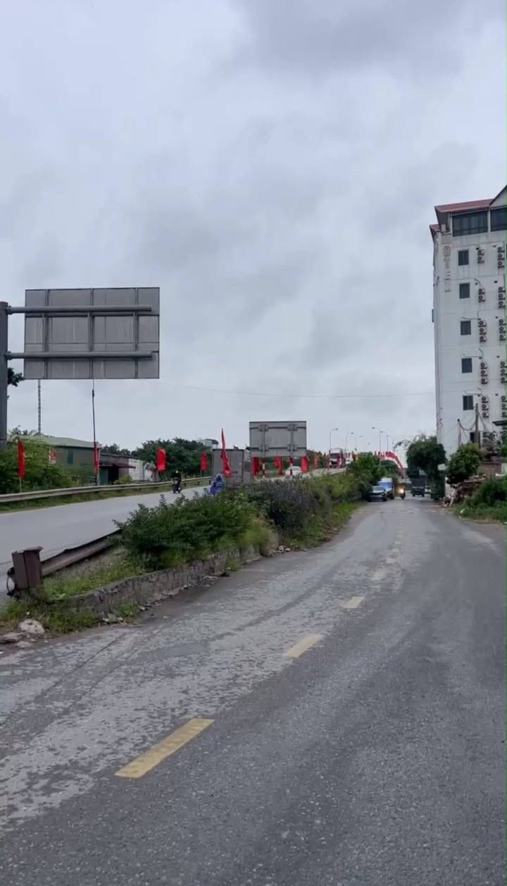 Đất Thổ Cư Hà Hồi 56m² giá chỉ 3.2 tỷ - Tiện ích ngập tràn!